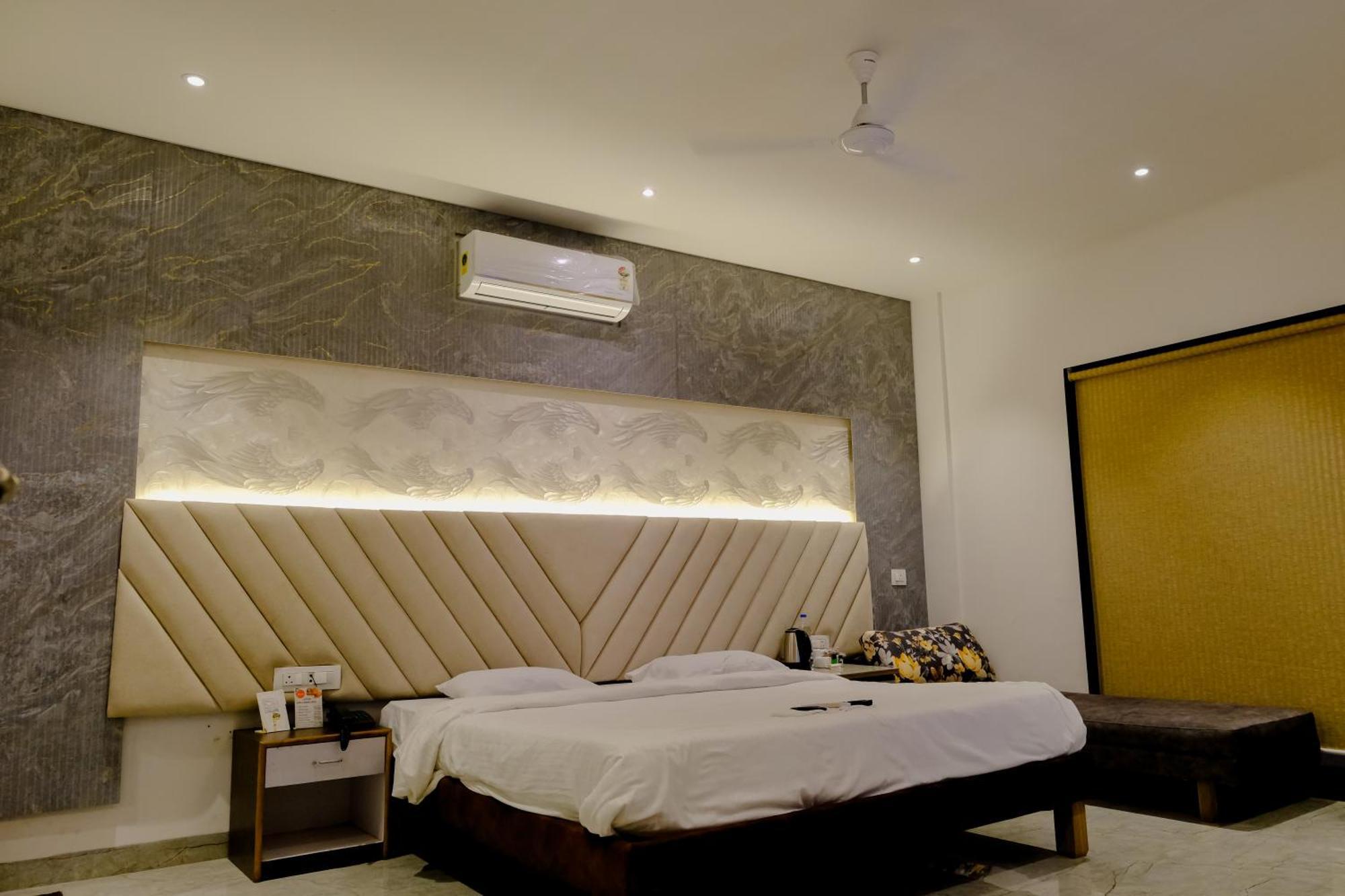 Sanidhya Beach Resort Alibag Dış mekan fotoğraf